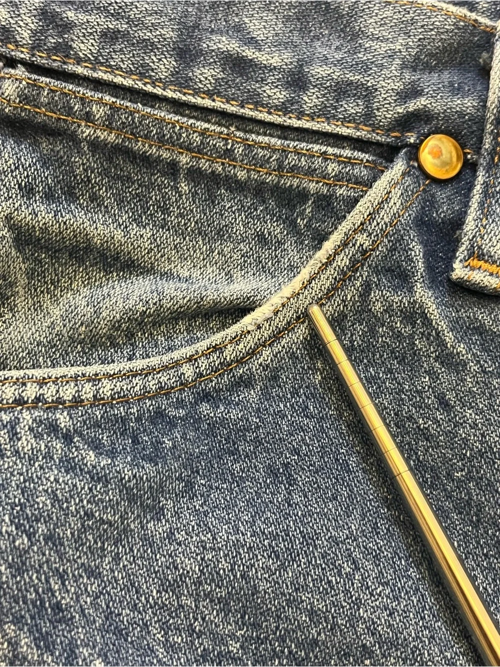 Vintage Wrangler USA Made High Rise Relaxed Straight Jeans 36x32